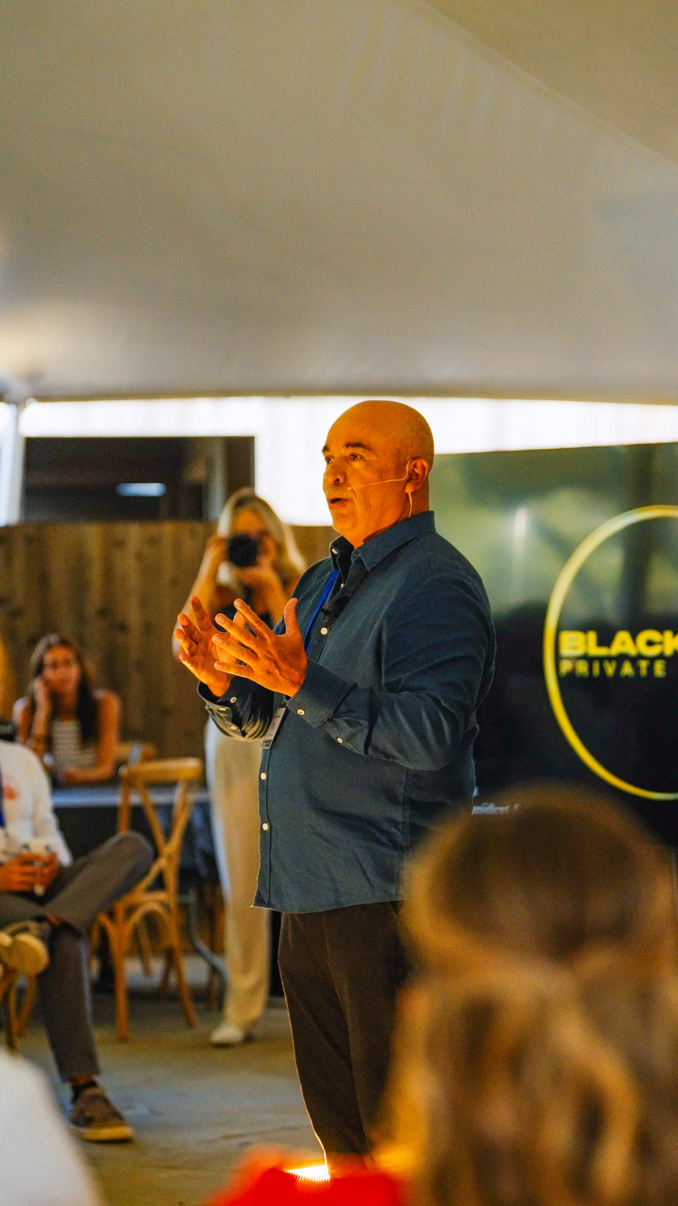 Nery teaching from stage